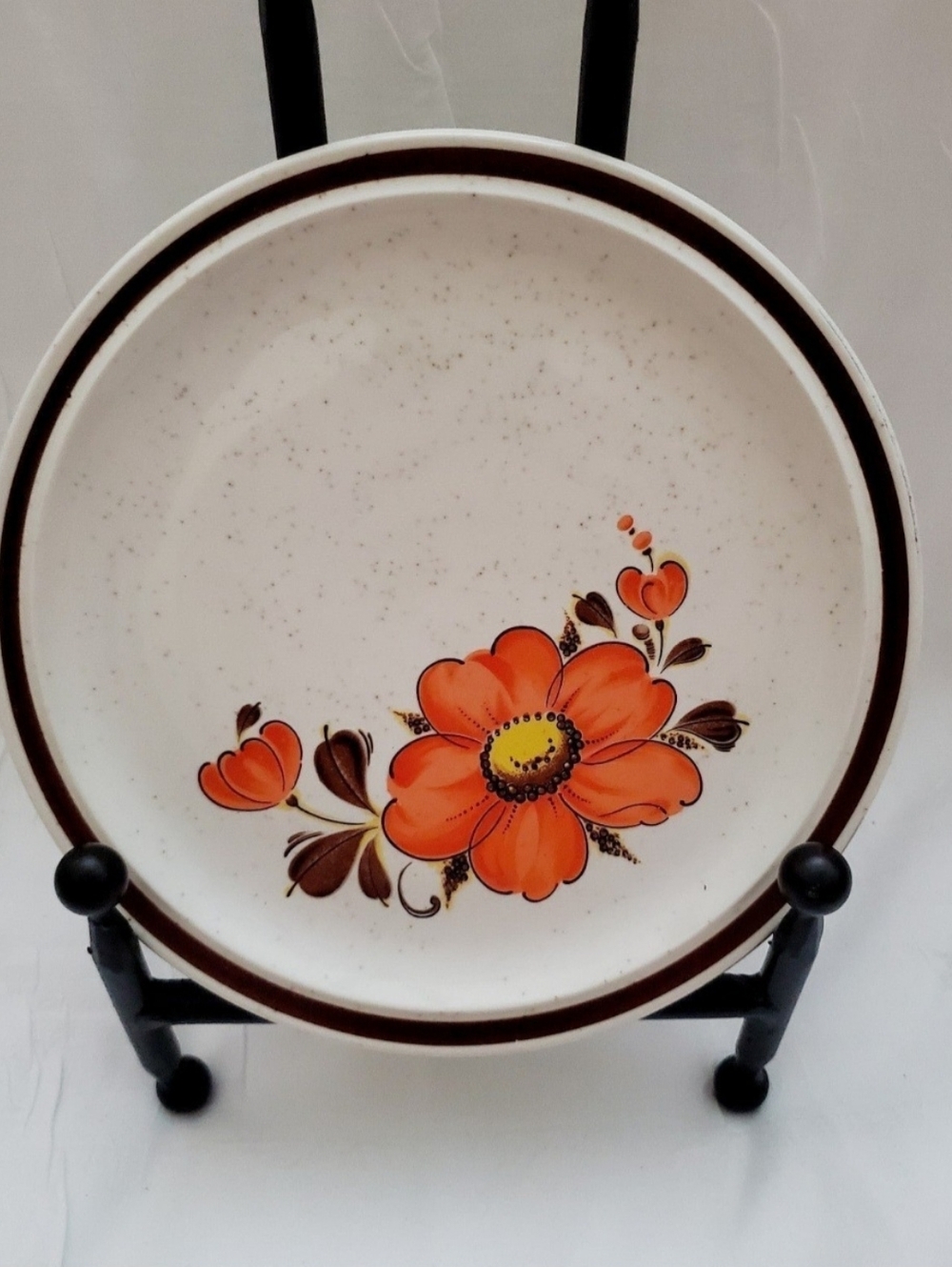 Vintage Valencia Stoneware Plate Poppy Flower Set Of 2 Plates - Picture 2 of 3